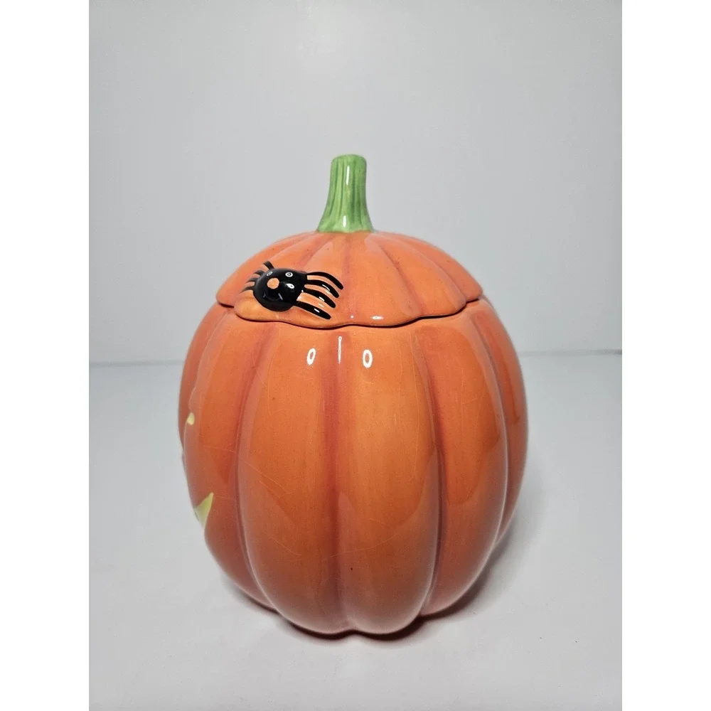 Hallmark Halloween Pumpkin Ceramic Cookie Jar Jack O Lantern Spider Vintage 7in